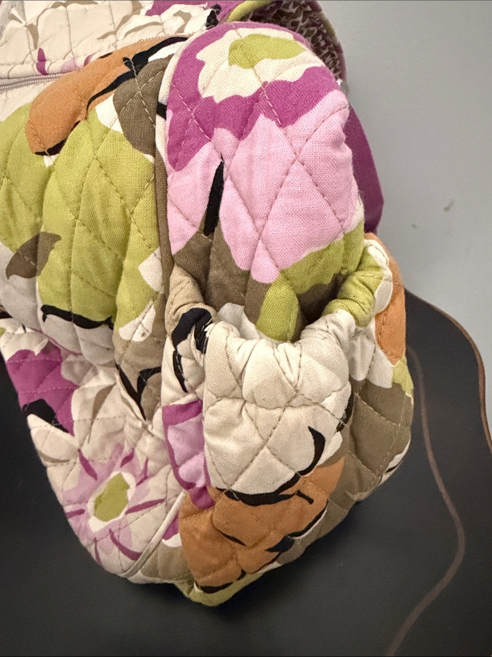Vera Bradley Floral Quilted Crossbody Messenger Diaper Bag "Portobello Road" - Picture 7 of 10